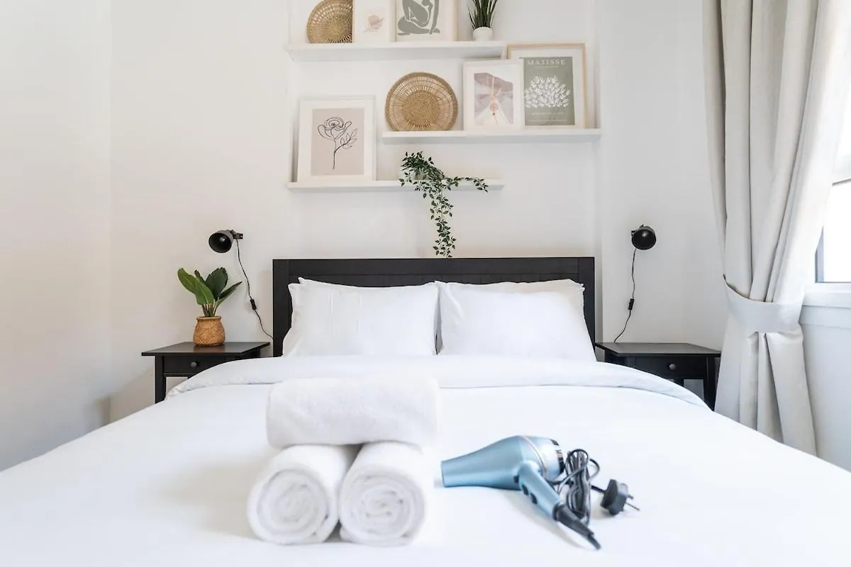 Relaxing Awesome 1-Bedroom Apartment In Jvc Dubai